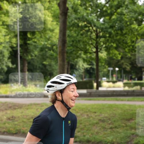 29.06.2025 - hella hamburg halbmarathon Yannick Fuchs http://msf.ph/oto/8226029 29.06.2025 09:25:52 20KM 161 meine-sportfotos.de