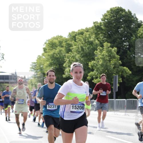 29.06.2025 - hella hamburg halbmarathon Jannik Wohlers http://msf.ph/oto/8226126 29.06.2025 09:51:38 Lombardsbrücke 1057, 1312, 1353, 1569, 1604, 1763, 3437, 3697, 5014, 5047, 5129, 5231, 5336, 5690, 5987, 6700, 6705, 6770, 7185, 7710, 8074, 8359, 8564, 9358, 9547, 9659, 10319, 10691, 10978, 11821, 12438, 12623, xxx, 13183, 13269, 14226, 14228, 14462, 15164, 15185, 15206, 15451, 15846, 15935, 16052, 16503, 16547, 17016, 17403, 17733, 17911, 18049, 18304, 18330, 18399, 18772, 18829, 18878, 19009 meine-sportfotos.de