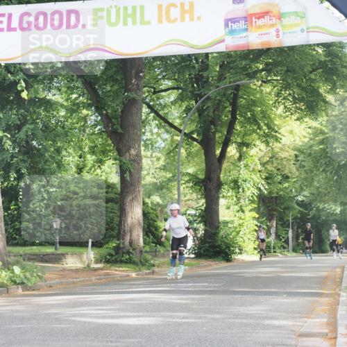 29.06.2025 - hella hamburg halbmarathon KatJ http://msf.ph/oto/8226133 29.06.2025 09:40:56 Zwischen KM18-KM19  meine-sportfotos.de