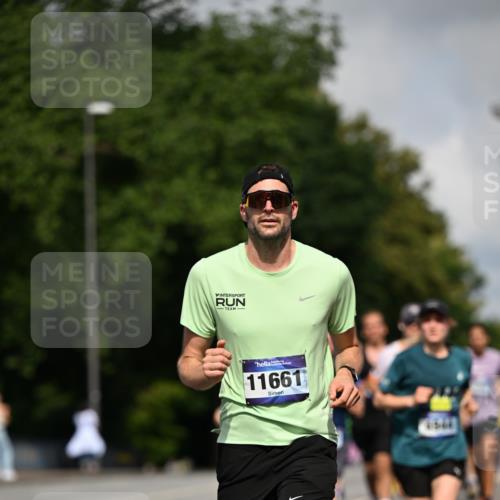 29.06.2025 - hella hamburg halbmarathon Dr. Thomas Lammeyer http://msf.ph/oto/8226194 29.06.2025 09:50:01 Kennedybrücke 1344, 1577, 1889, 2243, 4477, 4944, 5048, 5152, 5660, 7466, 7534, 7628, 7901, 8312, 8323, 10477, 10865, 10927, 11230, 11304 meine-sportfotos.de