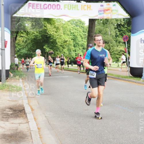 29.06.2025 - hella hamburg halbmarathon MichiJ http://msf.ph/oto/8226226 29.06.2025 10:25:32 Zwischen KM18-KM19 1411, 1571, 3959, 5315, 5961, 8362, 10852, 12051, 12168, 13972, 17078, 18156, 18357, 18824, 18986 meine-sportfotos.de