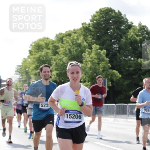 29.06.2025 - hella hamburg halbmarathon Jannik Wohlers http://msf.ph/oto/8226318 29.06.2025 09:51:39 Lombardsbrücke 1057, 1312, 1353, 1569, 1604, 1763, 3437, 3697, 5014, 5047, 5129, 5231, 5336, 5690, 5987, 6373, 6700, 6705, 6711, 6770, 7185, 7710, 8074, 8359, 8564, 9358, 9547, 9659, 10691, 10978, 11821, 12438, xxx, 13269, 14226, 14228, 14462, 15164, 15185, 15206, 15451, 15846, 15935, 16052, 16503, 16547, 17016, 17403, 17733, 17911, 18049, 18304, 18330, 18399, 18772, 18829, 18878, 19009 meine-sportfotos.de