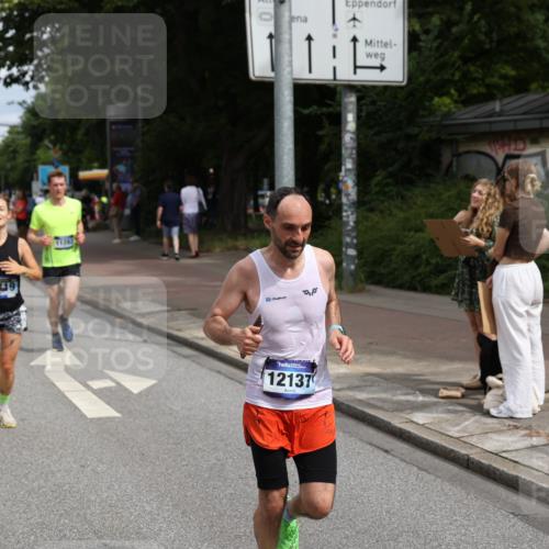 29.06.2025 - hella hamburg halbmarathon Yannick Fuchs http://msf.ph/oto/8226367 29.06.2025 10:33:26 20KM 1164, 2262, 2719, 2980, 3014, 3136, 3431, 4359, 5091, 5248, 6682, 6684, 8450, 8958, 9403, 10218, 11055, 11281, 11282, 11379, 11447, 12137, 13137, 13800, 14093, 14905, 15257, 15372, 15561, 15873, 15965, 16280, 17154, 17646, 17722, 18188, 18761, 19004, 19151 meine-sportfotos.de