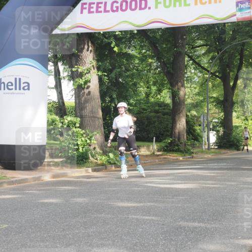 29.06.2025 - hella hamburg halbmarathon KatJ http://msf.ph/oto/8226440 29.06.2025 09:40:58 Zwischen KM18-KM19  meine-sportfotos.de