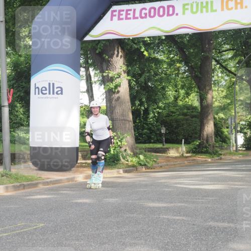 29.06.2025 - hella hamburg halbmarathon KatJ http://msf.ph/oto/8226487 29.06.2025 09:40:59 Zwischen KM18-KM19  meine-sportfotos.de