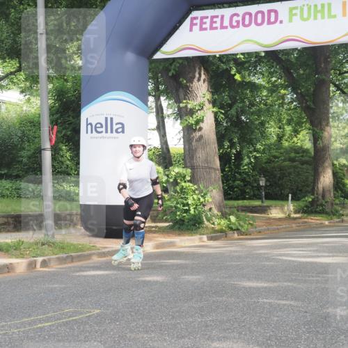 29.06.2025 - hella hamburg halbmarathon KatJ http://msf.ph/oto/8226534 29.06.2025 09:40:59 Zwischen KM18-KM19  meine-sportfotos.de