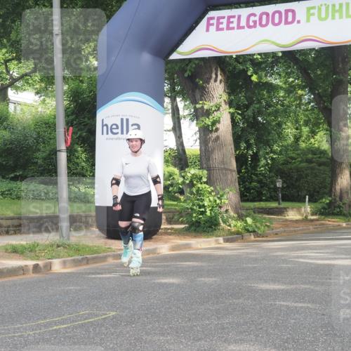 29.06.2025 - hella hamburg halbmarathon KatJ http://msf.ph/oto/8226555 29.06.2025 09:40:59 Zwischen KM18-KM19  meine-sportfotos.de