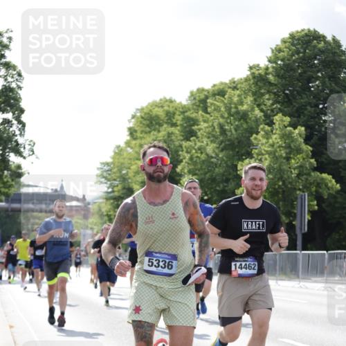 29.06.2025 - hella hamburg halbmarathon Jannik Wohlers http://msf.ph/oto/8226569 29.06.2025 09:51:41 Lombardsbrücke 1057, 1312, 1353, 1569, 1604, 1631, 1763, 3697, 5014, 5047, 5129, 5231, 5336, 5690, 5987, 6373, 6700, 6705, 6711, 6770, 7185, 7710, 8074, 8359, 8564, 9358, 9547, 9659, 10691, 10978, 11821, 12438, xxx, 13269, 14226, 14228, 14462, 15164, 15185, 15206, 15309, 15451, 15846, 15935, 16052, 16503, 16547, 17016, 17403, 17637, 17733, 17911, 18304, 18330, 18399, 18489, 18772, 18829, 18878, 19009 meine-sportfotos.de
