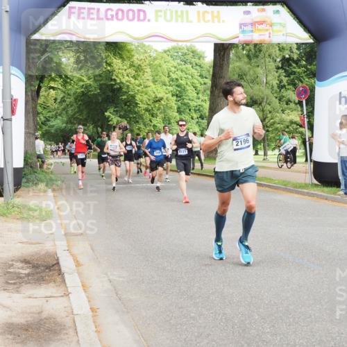 29.06.2025 - hella hamburg halbmarathon MichiJ http://msf.ph/oto/8226605 29.06.2025 10:25:40 Zwischen KM18-KM19 1571, 2196, 4860, 8084, 14075, 17078, 18038, 18062, 18733 meine-sportfotos.de