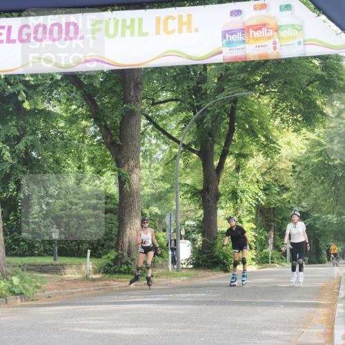 29.06.2025 - hella hamburg halbmarathon KatJ http://msf.ph/oto/8226659 29.06.2025 09:41:02 Zwischen KM18-KM19  meine-sportfotos.de