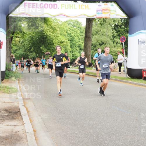 29.06.2025 - hella hamburg halbmarathon MichiJ http://msf.ph/oto/8226734 29.06.2025 10:49:11 Zwischen KM18-KM19 5763, 7250, 8176, 8624, 17955, 18581 meine-sportfotos.de