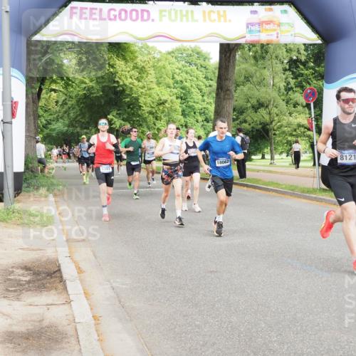 29.06.2025 - hella hamburg halbmarathon MichiJ http://msf.ph/oto/8226765 29.06.2025 10:25:42 Zwischen KM18-KM19 2196, 3790, 8084, 14075, 14459, 17024, 17658, 18038, 18062, 18733 meine-sportfotos.de
