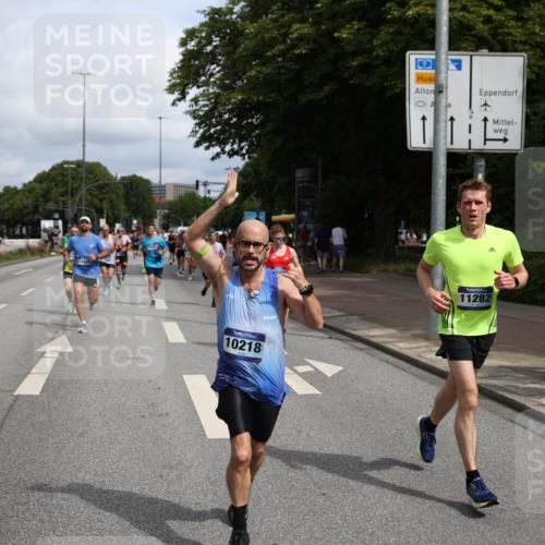 29.06.2025 - hella hamburg halbmarathon Yannick Fuchs http://msf.ph/oto/8226838 29.06.2025 10:33:28 20KM 1164, 1445, 2719, 2980, 3014, 3136, 3431, 4359, 6682, 6684, 8450, 8958, 9403, 10218, 11055, 11281, 11282, 11379, 11447, 12137, 12772, 13137, 13800, 14093, 14905, 15257, 15372, 15561, 15873, 15965, 16280, 17154, 17646, 17722, 18188, 19004, 19151 meine-sportfotos.de