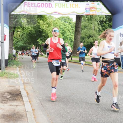 29.06.2025 - hella hamburg halbmarathon MichiJ http://msf.ph/oto/8226983 29.06.2025 10:25:44 Zwischen KM18-KM19 2196, 3790, 5092, 5307, 14459, 17024, 17658, 18038, 18062, 18733 meine-sportfotos.de