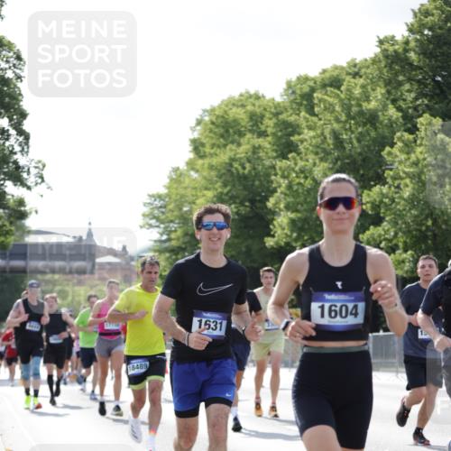 29.06.2025 - hella hamburg halbmarathon Jannik Wohlers http://msf.ph/oto/8227013 29.06.2025 09:51:46 Lombardsbrücke 1057, 1312, 1353, 1604, 1631, 1763, 3305, 3618, 3697, 5047, 5231, 5336, 5690, 5987, 6373, 6705, 6711, 7185, 7710, 8564, 9348, 9444, 9547, 9659, 10493, 10978, 11821, 12438, xxx, 13269, 13728, 14226, 14228, 14462, 15206, 15270, 15309, 15451, 16052, 16547, 17016, 17159, 17403, 17637, 17733, 17911, 18304, 18489, 18659, 18772, 18829, 18878, 18987, 19009 meine-sportfotos.de