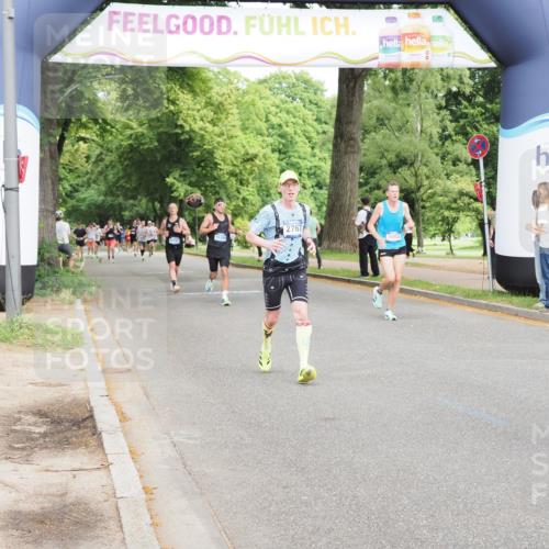29.06.2025 - hella hamburg halbmarathon MichiJ http://msf.ph/oto/8227122 29.06.2025 10:25:47 Zwischen KM18-KM19 2196, 2767, 3790, 5003, 5092, 5307, 7482, 9178, 14459, 17024, 17658, 18062 meine-sportfotos.de