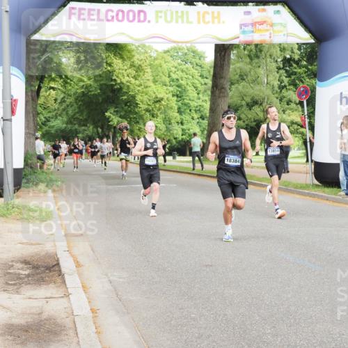 29.06.2025 - hella hamburg halbmarathon MichiJ http://msf.ph/oto/8227264 29.06.2025 10:25:49 Zwischen KM18-KM19 2767, 3790, 5003, 5092, 5307, 7482, 9178, 14459, 17024, 17658, 18384 meine-sportfotos.de