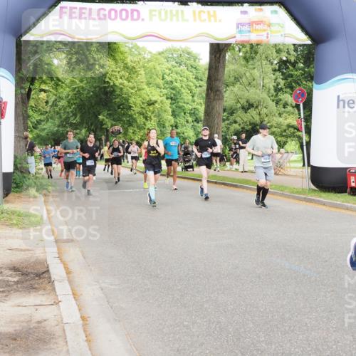 29.06.2025 - hella hamburg halbmarathon MichiJ http://msf.ph/oto/8227582 29.06.2025 10:49:16 Zwischen KM18-KM19 1377, 1432, 5763, 7250, 8624, 11771, 18452, 19240 meine-sportfotos.de