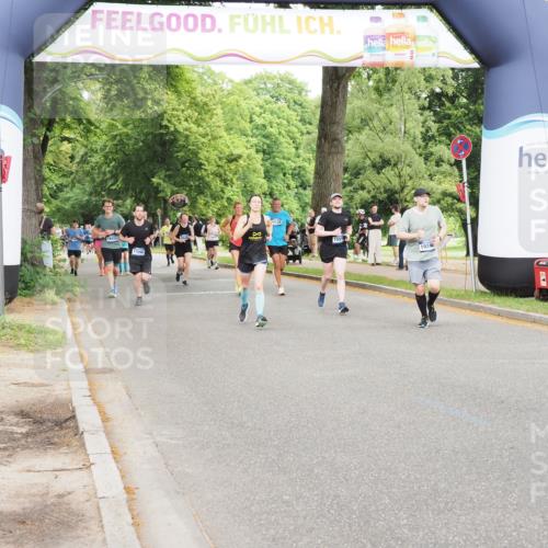 29.06.2025 - hella hamburg halbmarathon MichiJ http://msf.ph/oto/8227631 29.06.2025 10:49:17 Zwischen KM18-KM19 1377, 1432, 5763, 7250, 8624, 11771, 15516, 16424, 18452, 19240 meine-sportfotos.de