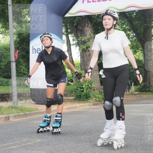 29.06.2025 - hella hamburg halbmarathon KatJ http://msf.ph/oto/8227660 29.06.2025 09:41:07 Zwischen KM18-KM19  meine-sportfotos.de