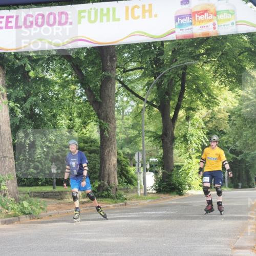 29.06.2025 - hella hamburg halbmarathon KatJ http://msf.ph/oto/8228000 29.06.2025 09:41:14 Zwischen KM18-KM19  meine-sportfotos.de