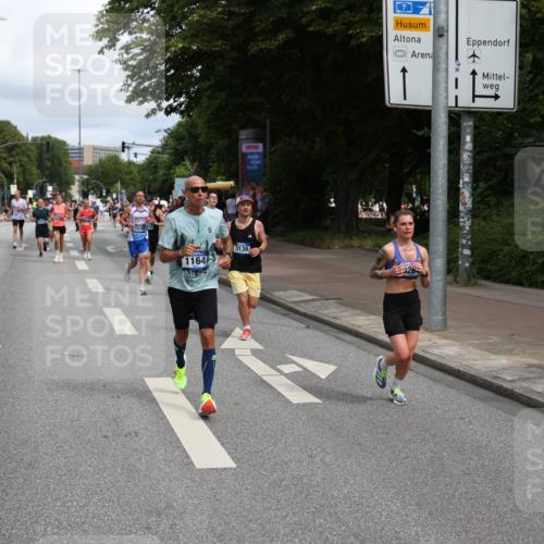29.06.2025 - hella hamburg halbmarathon Yannick Fuchs http://msf.ph/oto/8228026 29.06.2025 10:33:36 20KM 1164, 1445, 1803, 2980, 3136, 3783, 4359, 6037, 6682, 6686, 6687, 8450, 8958, 9403, 10218, 11055, 11282, 11447, 11619, 12772, 13137, 13729, 13800, 14093, 14905, 15257, 15561, 15866, 15873, 15965, 16656, 16820, 17646, 18188, 18547, 18734, 19004, 19151 meine-sportfotos.de