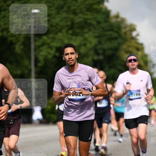 29.06.2025 - hella hamburg halbmarathon Dr. Thomas Lammeyer http://msf.ph/oto/8228038 29.06.2025 09:50:06 Kennedybrücke 1053, 1344, 1577, 1889, 2243, 4477, 4944, 5048, 5152, 5193, 5660, 7466, 7628, 8312, 8323, 10477, 10865, 10927, 11230, 11304 meine-sportfotos.de