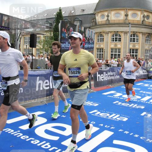 29.06.2025 - hella hamburg halbmarathon Michael Strokosch http://msf.ph/oto/8228568 29.06.2025 10:46:44 Ziel 1920, 1942, 3976, 6630, 9051, 13554, 15026, 15133, 15714, 16175, 17743, 17865, 18297, 19128 meine-sportfotos.de