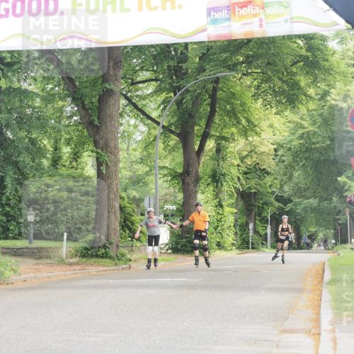 29.06.2025 - hella hamburg halbmarathon KatJ http://msf.ph/oto/8228671 29.06.2025 09:41:56 Zwischen KM18-KM19  meine-sportfotos.de