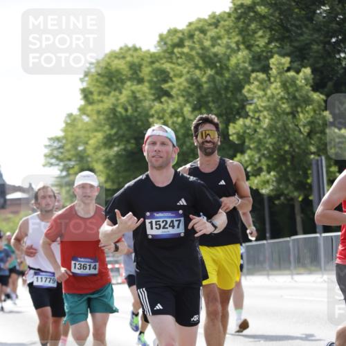 29.06.2025 - hella hamburg halbmarathon Jannik Wohlers http://msf.ph/oto/8228815 29.06.2025 09:52:03 Lombardsbrücke 1139, 1169, 1220, 1468, 1512, 3305, 3618, 3852, 4565, 4871, 4915, 5011, 6550, 7432, 7961, 8852, 9348, 9444, 10493, 10741, 10796, 11062, 11495, 11679, 11779, 12046, 12772, 13403, 13614, 13728, 14257, 14449, 14813, 15233, 15247, 15270, 15813, 16338, 16591, 16592, 17159, 17281, 17391, 17846, 17926, 18560, 18659, 18775, 18987 meine-sportfotos.de
