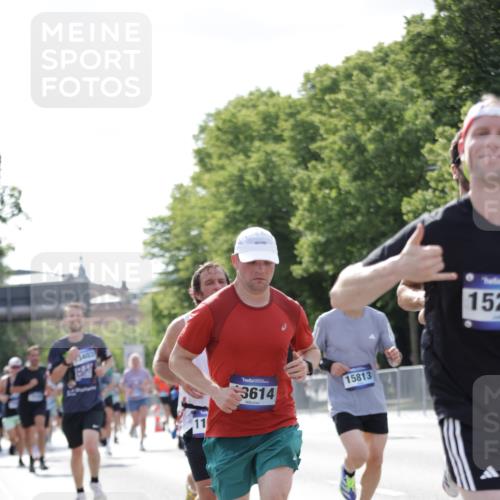29.06.2025 - hella hamburg halbmarathon Jannik Wohlers http://msf.ph/oto/8228930 29.06.2025 09:52:03 Lombardsbrücke 1139, 1169, 1220, 1468, 1512, 3305, 3618, 3852, 4565, 4871, 4915, 5011, 6550, 7432, 7961, 8852, 9348, 9444, 10493, 10741, 10796, 11062, 11495, 11679, 11779, 12046, 12772, 13403, 13614, 13728, 14257, 14449, 14813, 15233, 15247, 15270, 15813, 16338, 16591, 16592, 17159, 17281, 17391, 17846, 17926, 18560, 18659, 18775, 18987 meine-sportfotos.de