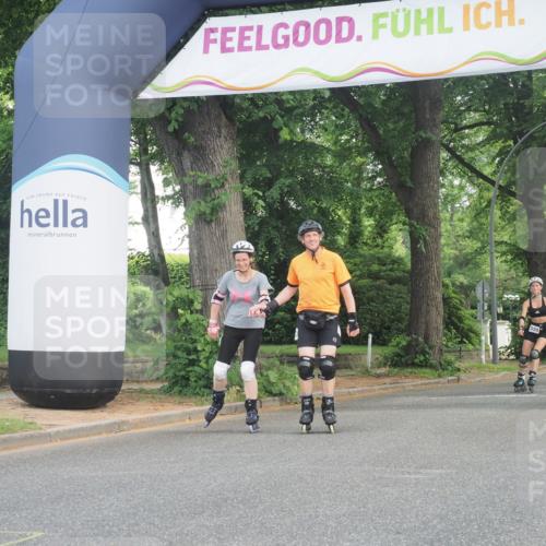 29.06.2025 - hella hamburg halbmarathon KatJ http://msf.ph/oto/8228933 29.06.2025 09:42:00 Zwischen KM18-KM19  meine-sportfotos.de