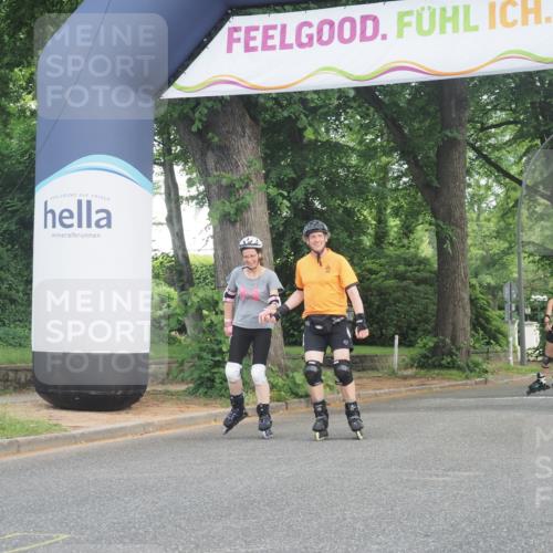 29.06.2025 - hella hamburg halbmarathon KatJ http://msf.ph/oto/8228974 29.06.2025 09:42:00 Zwischen KM18-KM19  meine-sportfotos.de