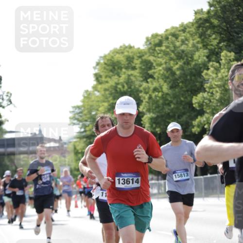 29.06.2025 - hella hamburg halbmarathon Jannik Wohlers http://msf.ph/oto/8229050 29.06.2025 09:52:04 Lombardsbrücke 1139, 1169, 1220, 1468, 1512, 3305, 3618, 3852, 4565, 4871, 4915, 5011, 6550, 7067, 7432, 7865, 7961, 8852, 9348, 9444, 10493, 10741, 10796, 11062, 11495, 11679, 11779, 12046, 12772, 13403, 13614, 13728, 14257, 14449, 14703, 14813, 15233, 15247, 15808, 15813, 16338, 16591, 16592, 17000, 17159, 17281, 17391, 17846, 17926, 18560, 18637, 18659, 18775, 18987 meine-sportfotos.de