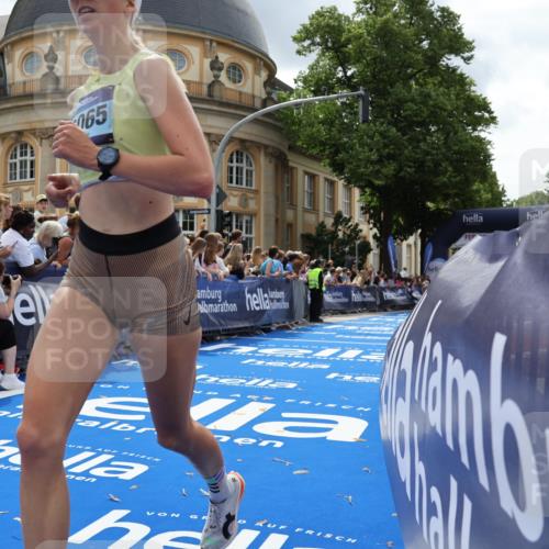 29.06.2025 - hella hamburg halbmarathon Strokosch-Dieckow http://msf.ph/oto/8229058 29.06.2025 10:32:21 Ziel 5070, 5746, 7272, 7845, 8883, 10484, 10876, 11745, 16065, 16957 meine-sportfotos.de