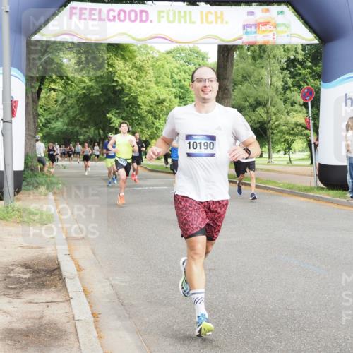 29.06.2025 - hella hamburg halbmarathon MichiJ http://msf.ph/oto/8229184 29.06.2025 10:26:13 Zwischen KM18-KM19 6047, 6123, 10190, 10451, 13148, 17125 meine-sportfotos.de
