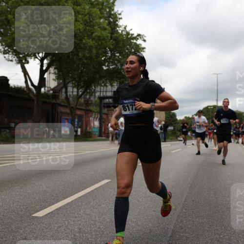 29.06.2025 - hella hamburg halbmarathon Yannick Fuchs http://msf.ph/oto/8229284 29.06.2025 10:46:40 20KM 1098, 1257, 1482, 1657, 2111, 2444, 2814, 3258, 3715, 3952, 4121, 4557, 4558, 4726, 5116, 5169, 5194, 5378, 6164, 6561, 6562, 6897, 7178, 7232, 7383, 7475, 7896, 8172, 8316, 8587, 8720, 8955, 9145, 10529, 10811, 11459, 12135, 12519, 13211, 13301, 14198, 14286, 14791, 14805, 15001, 15144, 15446, 15690, 16320, 16929, 17130, 17198, 17710, 17773, 18331 meine-sportfotos.de