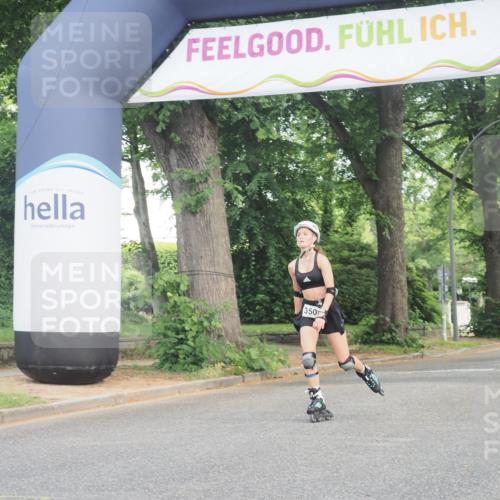 29.06.2025 - hella hamburg halbmarathon KatJ http://msf.ph/oto/8229309 29.06.2025 09:42:02 Zwischen KM18-KM19  meine-sportfotos.de