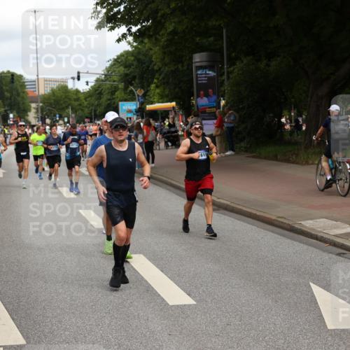 29.06.2025 - hella hamburg halbmarathon Yannick Fuchs http://msf.ph/oto/8229325 29.06.2025 10:33:47 20KM 1343, 1445, 1803, 2525, 3282, 3783, 4359, 4759, 6037, 6686, 6687, 8450, 8958, 9265, 11305, 11447, 11619, 12772, 13137, 13729, 14093, 14311, 14359, 15013, 15257, 15556, 15561, 15866, 15873, 15965, 16656, 16820, 17005, 17215, 17360, 18149, 18188, 18285, 18547, 18734 meine-sportfotos.de