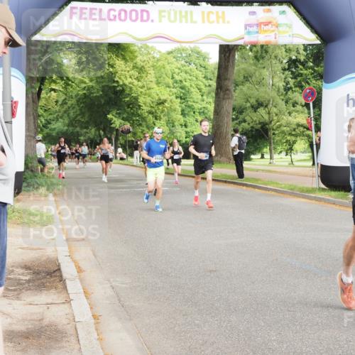 29.06.2025 - hella hamburg halbmarathon MichiJ http://msf.ph/oto/8229375 29.06.2025 10:26:16 Zwischen KM18-KM19 1290, 4865, 6047, 6123, 9296, 9313, 9944, 10190, 10451, 13148, 17125 meine-sportfotos.de