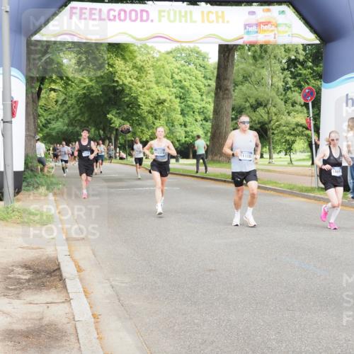 29.06.2025 - hella hamburg halbmarathon MichiJ http://msf.ph/oto/8229705 29.06.2025 10:26:20 Zwischen KM18-KM19 1290, 4865, 9296, 9313, 9944, 10190, 11106, 13148, 13372, 14691, 15410 meine-sportfotos.de