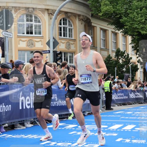 29.06.2025 - hella hamburg halbmarathon Strokosch-Dieckow http://msf.ph/oto/8229845 29.06.2025 10:32:37 Ziel 1707, 1990, 7965, 8062, 11877, 12987, 13199, 13961, 14293, 14908, 16619, 17117, 17151, 18135, 18562, 18563 meine-sportfotos.de