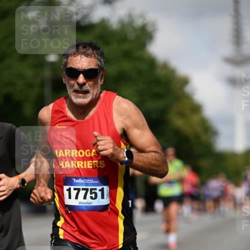 29.06.2025 - hella hamburg halbmarathon Dr. Thomas Lammeyer http://msf.ph/oto/8229877 29.06.2025 09:50:14 Kennedybrücke 1053, 1396, 1411, 1577, 1889, 1959, 2243, 2836, 5048, 5152, 5193, 5660, 7080, 7466, 7622, 7867, 8312, 8323, 10477, 10927, 11304, 11370 meine-sportfotos.de