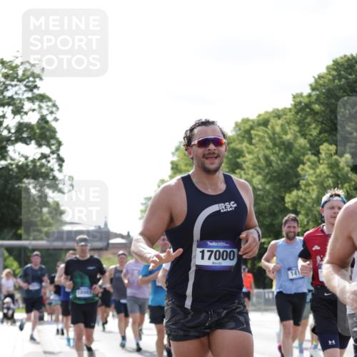 29.06.2025 - hella hamburg halbmarathon Jannik Wohlers http://msf.ph/oto/8230457 29.06.2025 09:52:12 Lombardsbrücke 1169, 1220, 1415, 1512, 1613, 2189, 3109, 3124, 4497, 4565, 5007, 5011, 5477, 6550, 7067, 7191, 7432, 7451, 7865, 7961, 8852, 10099, 10741, 10796, 11779, 12046, 12365, 12372, 12579, 12588, 12723, 13403, 13614, 13687, 13714, 14257, 14449, 14703, 14813, 15247, 15301, 15356, 15362, 15808, 15813, 15894, 16338, 17000, 17281, 17391, 17846, 17926, 18632, 18637, 18680, 18775, 18982 meine-sportfotos.de