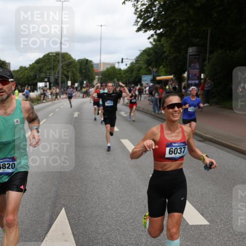 29.06.2025 - hella hamburg halbmarathon Yannick Fuchs http://msf.ph/oto/8230507 29.06.2025 10:33:54 20KM 1343, 1445, 1803, 2525, 2546, 2563, 3282, 3783, 4759, 6037, 6686, 6687, 7981, 8925, 9265, 11305, 11619, 12335, 12772, 13479, 13514, 13729, 14204, 14311, 14359, 15013, 15094, 15336, 15556, 15744, 15866, 15873, 16656, 16820, 17005, 17215, 17360, 18149, 18285, 18547, 18734 meine-sportfotos.de