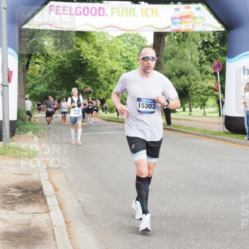 29.06.2025 - hella hamburg halbmarathon MichiJ http://msf.ph/oto/8230537 29.06.2025 10:26:28 Zwischen KM18-KM19 1505, 5923, 13141, 13900, 15303, 16698 meine-sportfotos.de