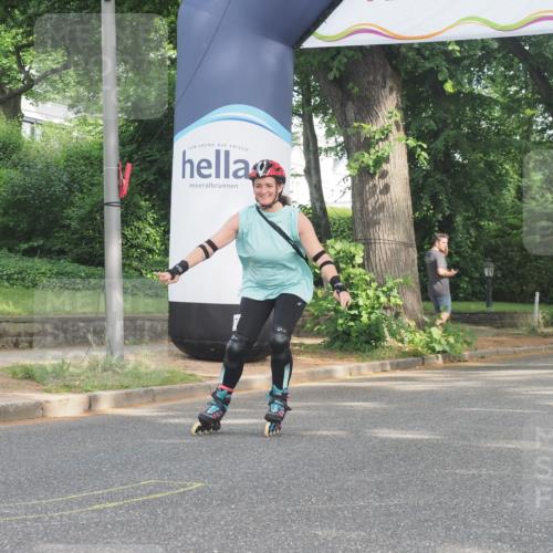 29.06.2025 - hella hamburg halbmarathon KatJ http://msf.ph/oto/8230542 29.06.2025 09:42:14 Zwischen KM18-KM19  meine-sportfotos.de