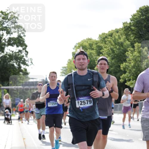 29.06.2025 - hella hamburg halbmarathon Jannik Wohlers http://msf.ph/oto/8230582 29.06.2025 09:52:16 Lombardsbrücke 1070, 1163, 1169, 1176, 1220, 1415, 1512, 1613, 2189, 3109, 3124, 4080, 4497, 5007, 5477, 7067, 7191, 7432, 7451, 7843, 7865, 7961, 10000, 10099, 10796, 10969, 11779, 12365, 12372, 12579, 12588, 12723, 13403, 13614, 13687, 13714, 14257, 14703, 14849, 15247, 15280, 15301, 15356, 15362, 15808, 15813, 15894, 16338, 16414, 17000, 17391, 17846, 18632, 18637, 18680, 18775, 18982 meine-sportfotos.de