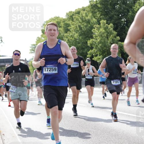 29.06.2025 - hella hamburg halbmarathon Jannik Wohlers http://msf.ph/oto/8230610 29.06.2025 09:52:17 Lombardsbrücke 1070, 1163, 1169, 1176, 1220, 1415, 1512, 1613, 2189, 3109, 3124, 4080, 4277, 4497, 4691, 4933, 5007, 5477, 7067, 7191, 7325, 7432, 7451, 7599, 7843, 7865, 7961, 9213, 10000, 10099, 10251, 10796, 10969, 11779, 12365, 12372, 12579, 12588, 12723, 13403, 13614, 13687, 13714, 14257, 14703, 14849, 15247, 15280, 15301, 15356, 15362, 15808, 15813, 15894, 16414, 17000, 17391, 17846, 18632, 18637, 18680, 18775, 18982 meine-sportfotos.de