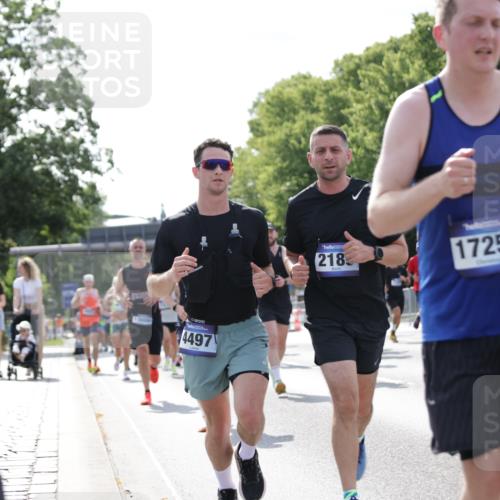 29.06.2025 - hella hamburg halbmarathon Jannik Wohlers http://msf.ph/oto/8230636 29.06.2025 09:52:18 Lombardsbrücke 1070, 1163, 1169, 1176, 1220, 1415, 1512, 1613, 1782, 2189, 2233, 3109, 3124, 4080, 4277, 4497, 4691, 4933, 5007, 5477, 7067, 7191, 7325, 7432, 7451, 7599, 7843, 7865, 7961, 9213, 10000, 10099, 10251, 10750, 10796, 10969, 11779, 12365, 12372, 12579, 12588, 12723, 13403, 13614, 13687, 13714, 14703, 14849, 15280, 15301, 15356, 15362, 15808, 15813, 15894, 16414, 17000, 17391, 17846, 18632, 18637, 18680, 18982 meine-sportfotos.de